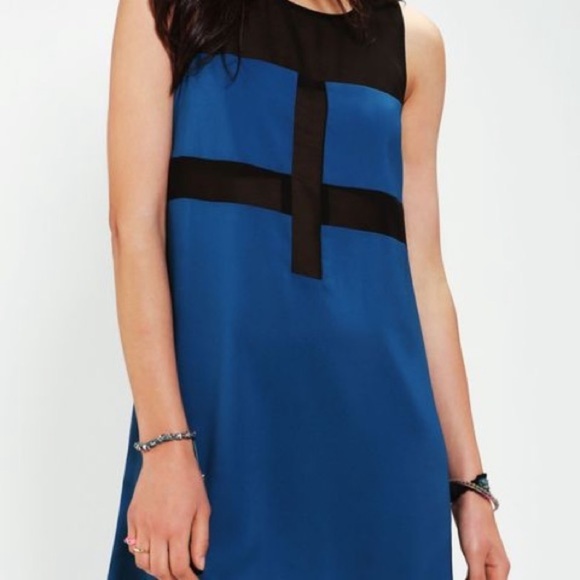 Nom de Plume Sleeveless Tunic Shift Dress Blue - Picture 2 of 9
